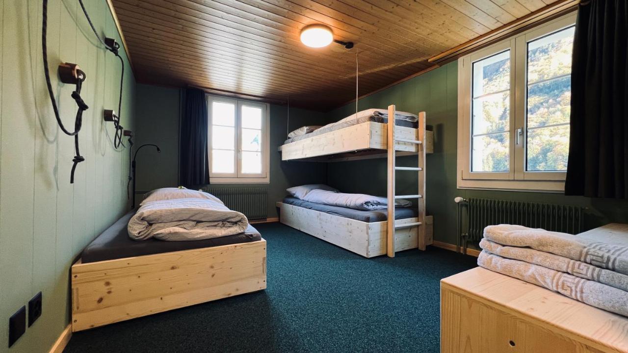 Hotel Alpina Einhorn - Self-Check-In Wolfenschiessen Екстериор снимка